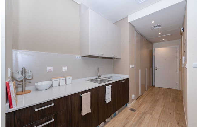 Park View Spacious Studio Dubai - Photo 2