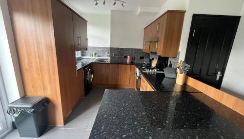 Modern mid terrace villa, Royston, Barnsley - Foto 5