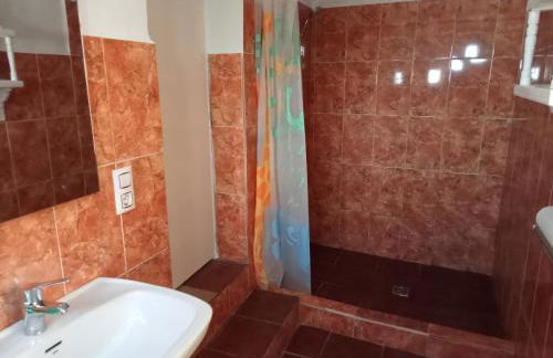 El Almendro De La Tia Teresa - Foto 17