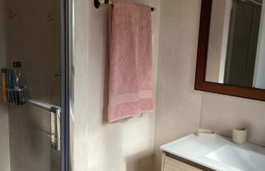 Chalet Ciudad Ducal con piscina y jardin - Foto 15