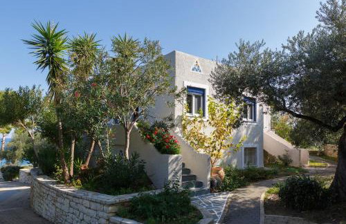 Into The Blue Villa - Photo 7