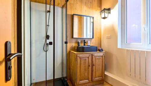 L'appart Chalet - Sauna - HyperCentre - Ambiance montagne - Foto 4, Shower