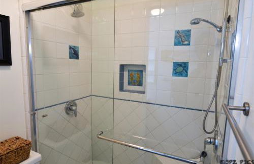 Beach Condo with Private Ocean View Balcony #237 - Foto 11