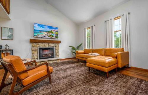 Quiet 2-Bedroom Condo with Garage and Fast Wi-Fi - Foto 3