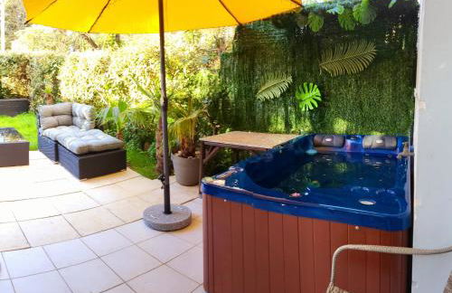 Évasion à deux, domaine prestigieux, jacuzzi et parking privés, piscine - Foto 11