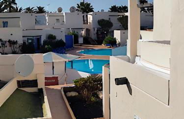 Red Hibiscus Corralejo iRent Fuerteventura - Photo 22