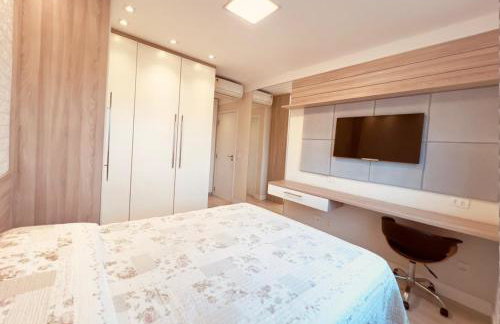 Aluguel de Apartamento em Santos com 2 Quartos e Churrasqueira na Varanda - Foto 3