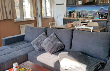 Altstadt Apartment Zittau - stilvolle familienfreundliche Ferienwohnung 78qm am Zittauer Museum und Zittauer Gebirge im Herzen der Oberlausitz mit eigenem Parkplatz ideal zum Wandern im Dreiländereck - Foto 21