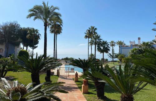Frontline Beach Apartment, La Perla de la Bahia, Bahia de Casares - Estepona - Photo 39