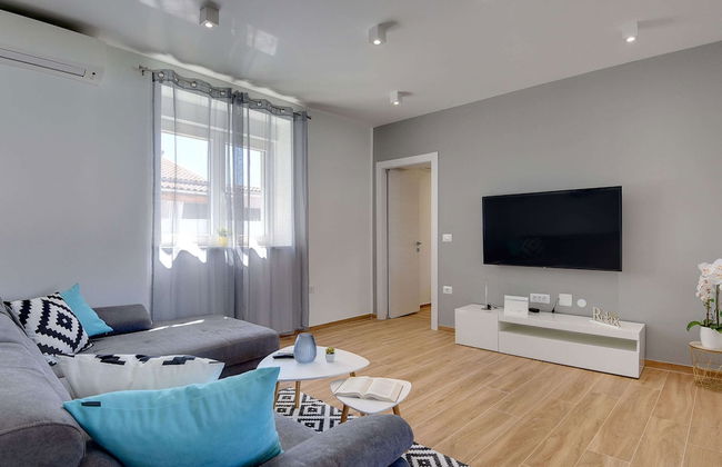 House in Valbandon Near Brijuni National Park - Photo 9