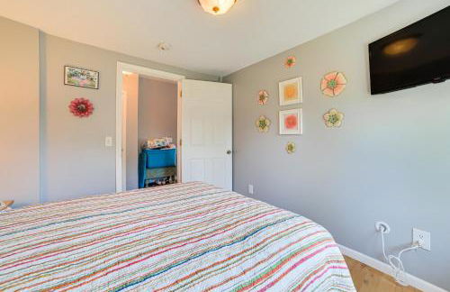 Riverfront Cheboygan Home with Dock about 4 Mi to Town! - Photo 27