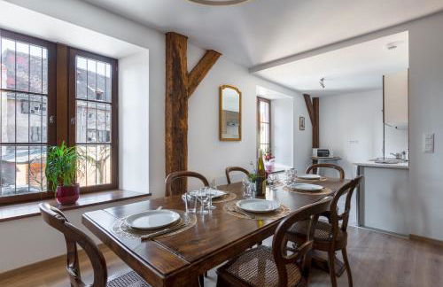 LE RHENANUS Martin Bucer - grand appartement au calme - centre ville - parking gratuit - Foto 8