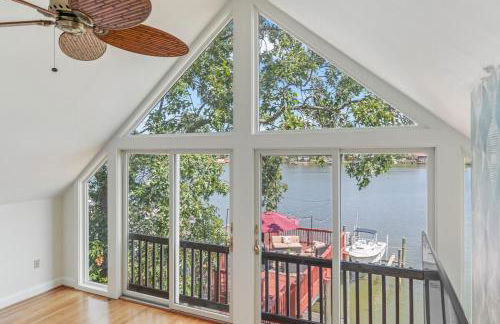 Waterfront Getaway - Dock UR Boat & Walk to Beach - Foto 7