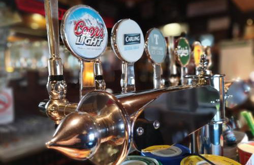 Forest Path luxury Studio Apartment with large bedroom bathroom and sauna Sleeps up to 4 - Photo 32