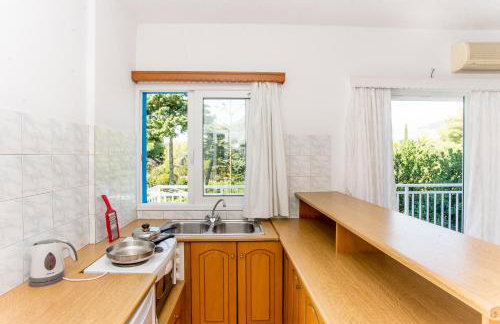 Blue White Apartments - Kefallonia Poolside Retreats - Foto 26