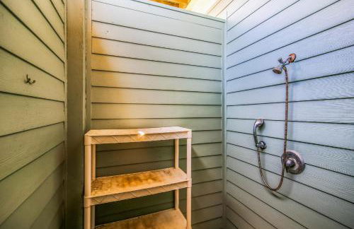 Kathie's Beachfront Kottage by Ryson Vacation Rentals - Foto 80