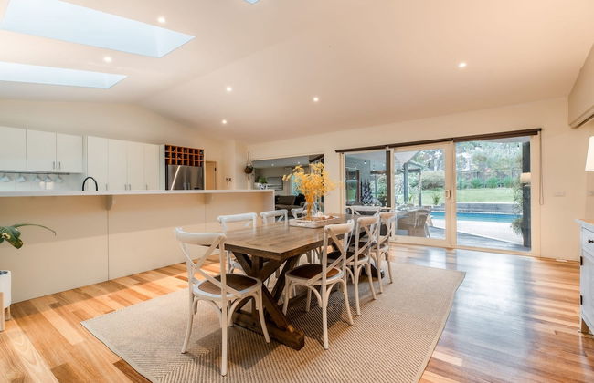 Hamptons Inspired Luxury - Photo 6