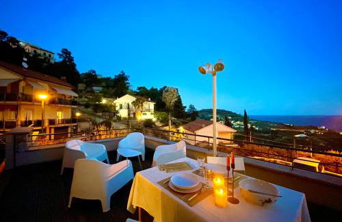 La finestra sul mare con Wi-Fi, A/C & Free Parking - Foto 31