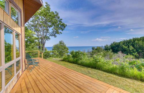Idyllic Sturgeon Bay Cabin with Fire Pit and View - Photo 35