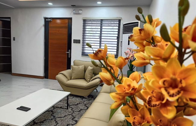 Aurora Villas and Cabin Resort - Photo 16