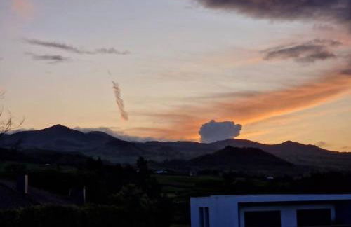 Vila Vicente Jacuzzi, Sauna and Parking - Photo 27