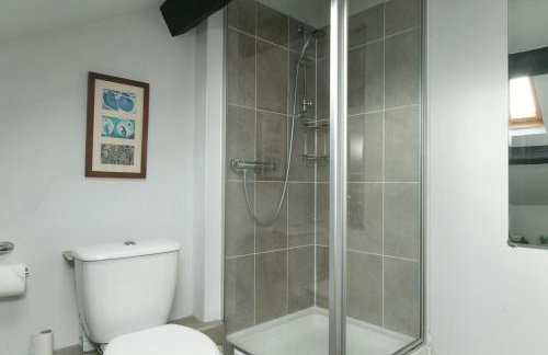 Awelon Holiday Cottage sleeps 10, Hot Tub, Log Burner, North Wales, Porthmadog - Foto 12