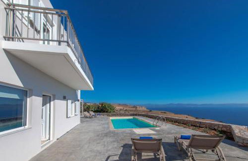Tranquil sea view villa with private pool, just 2km from the beach! - Foto 9