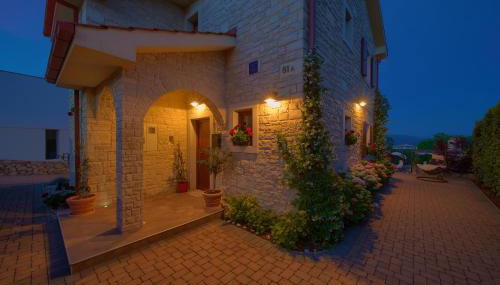 Villa Maya - Foto 5, Garden view