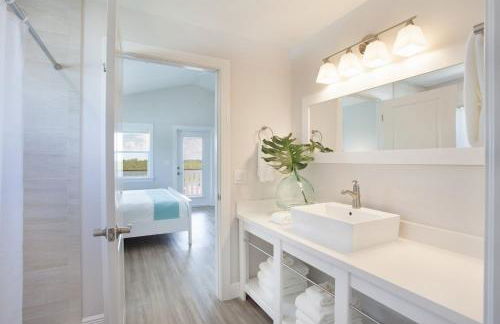 Bayberry Key - Waterfront Boutique Resort, Dock, Direct Water views! - Foto 14