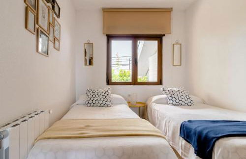 Casa de Las Flores - Apartamento con jardín privado frente a la Playa de Comillas - Foto 5