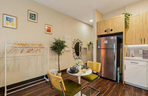 12min Downtown, 6min Domain with Pool and Free Parking - Foto 12