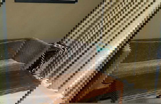 Peninsula Residents All Suite - Photo 22