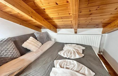 Julie's Home - Foto 29