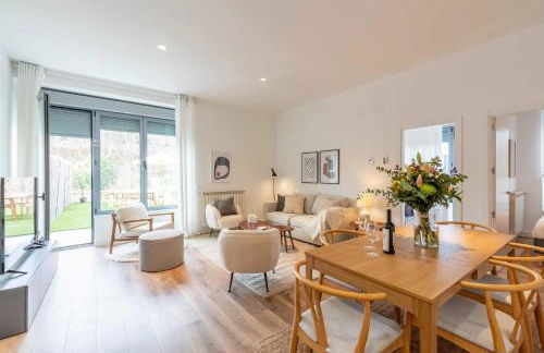 Avenida de San Luis 25, Design and comfort in the true style of Madrid, Book your getaway now! - Foto 30