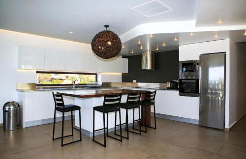 Kimona Villa Seafront Swimming Pool Jacuzzi 6 Bedrooms 21 PAX Kouvohori Villas Crete - Photo 4