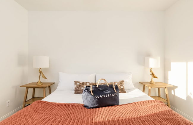 Mojave Moon by Avantstay Modern & Bright JT Home in Great Location w/ Pool & Hot Tub - Foto 2