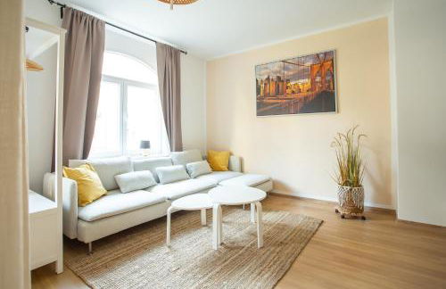 FullHouse - Halle - B2 - Daylight Bathroom - Nespresso - Foto 1