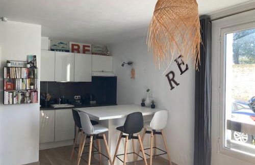 EOLE, Idéalement situé sur le port de St Martin de Re - Foto 25