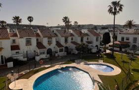 Casares Golf & Beach Terraced house - Photo 2