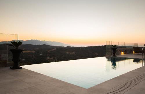 Eforasis Villas, with Heated Spa Whirlpool, by ThinkVilla - Foto 67