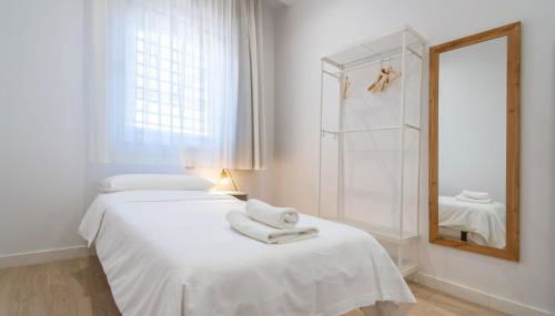 Edificio Calixto by Plaza Mayor Apartamentos - Foto 2