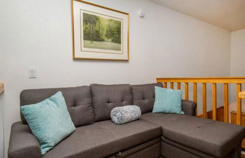 Exquisite Oceanview! by OceanviewHotTubs Oceanfront! Shelter Cove, CA Tesla EV station - Foto 39