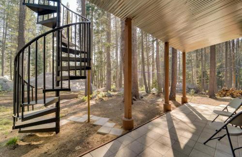 Near Donner Lake and Skiing Soda Springs Cabin! - Foto 24