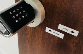 Przytulny Apartament, self check-in, blisko lotniska - Foto 34