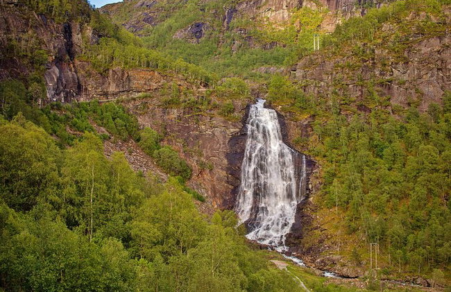 AMAZING HARDANGER FJORD: Private guided round trip from Bergen, 10 hours - Photo 9