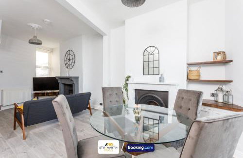 Comfy 3bed House By StirkMartin Stays Short Lets & Serviced Accommodation Cardiff With Free Parking & 8mins to City Centre - Foto 20