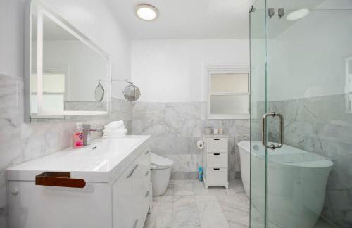 The Luxe Escape | Near LAX & West LA Hotspots - Foto 40