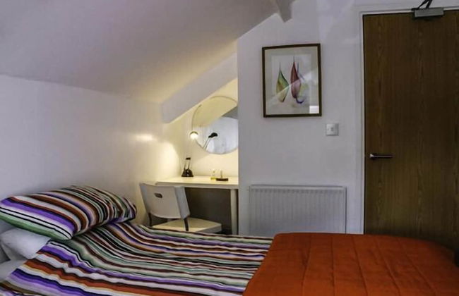 Culver House Hotel - Photo 6