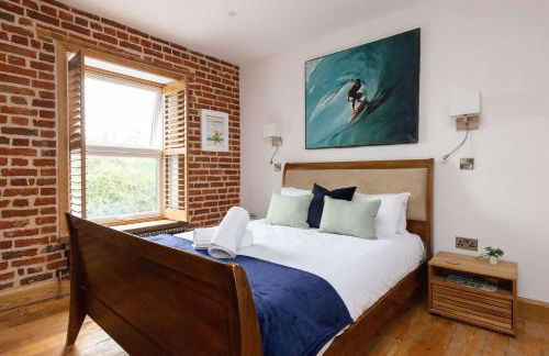 Spacious 4-Bed Near City & Sea - Foto 23