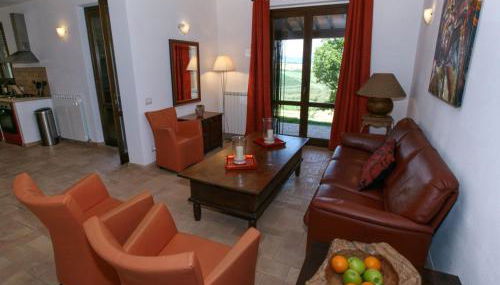 Luxurious Villa in Vasciano Umbria with Private Pool - Photo 2